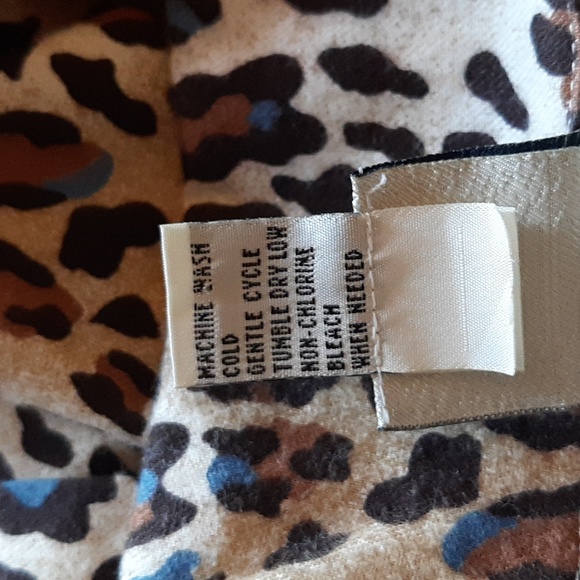 Pajama Set - Picture 6 of 8